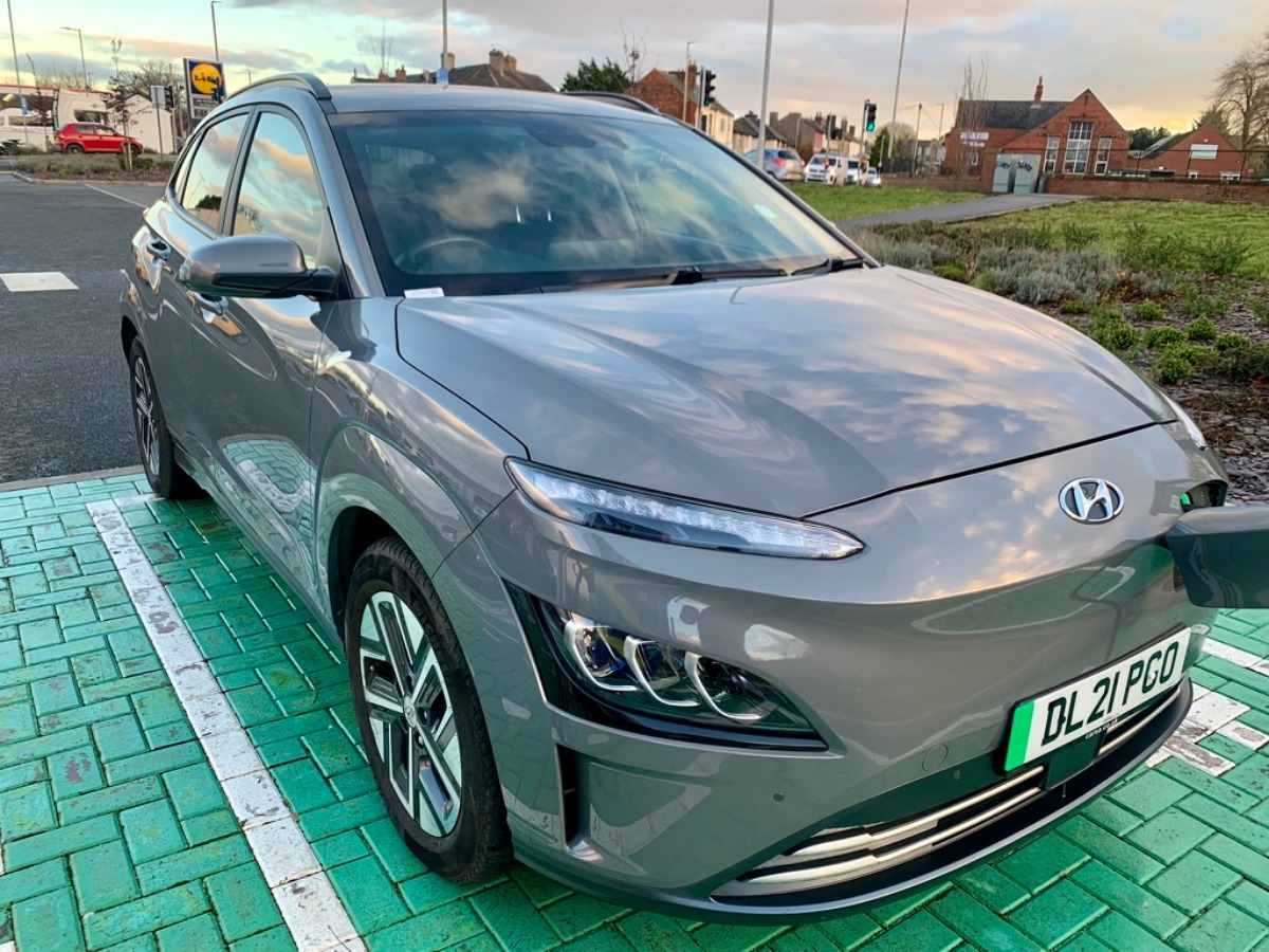2021 Hyundai Kona Image 1